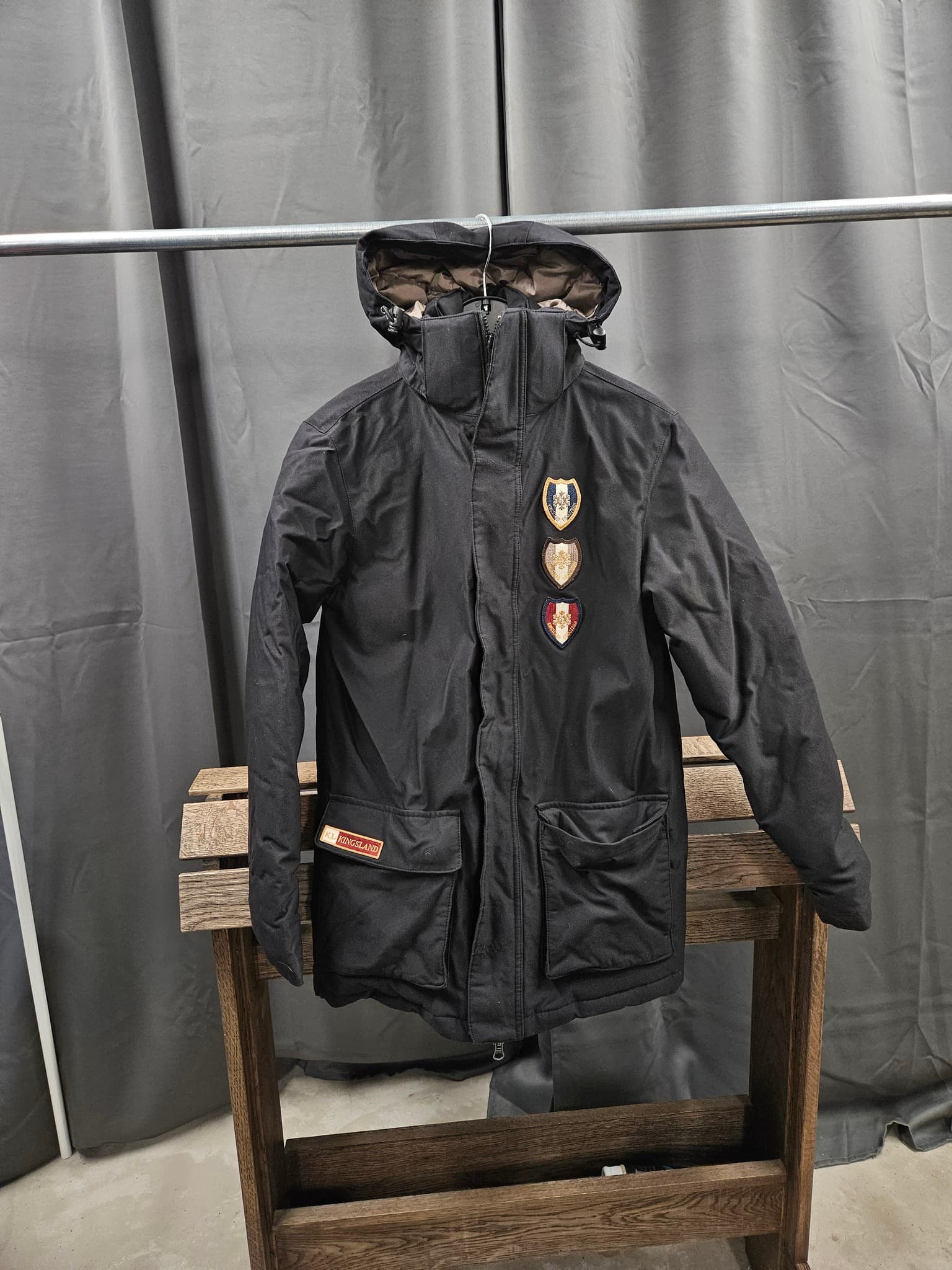 Jacka, XS, Kingsland