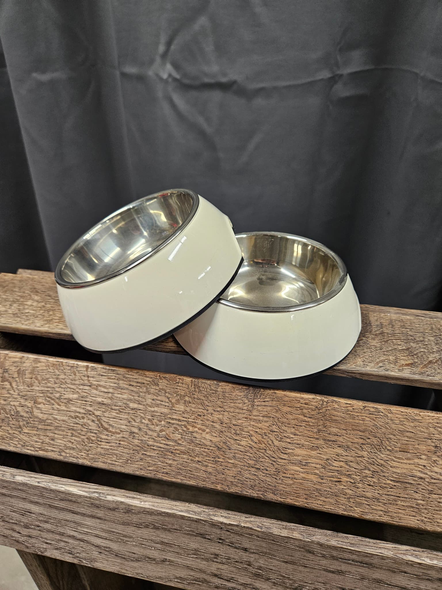 Hundmatskålar, Little Bigger