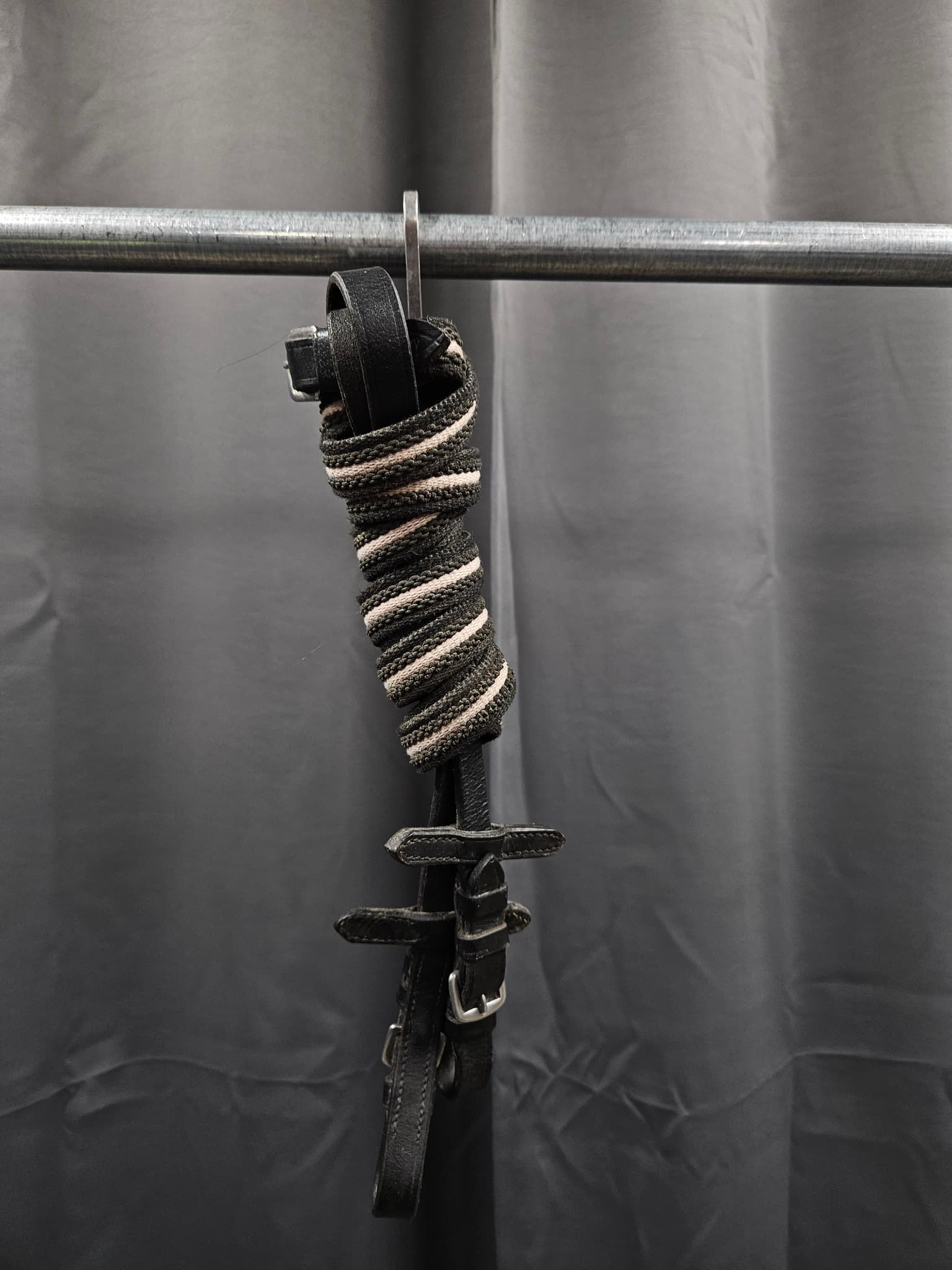 Supergriptygel, ponny