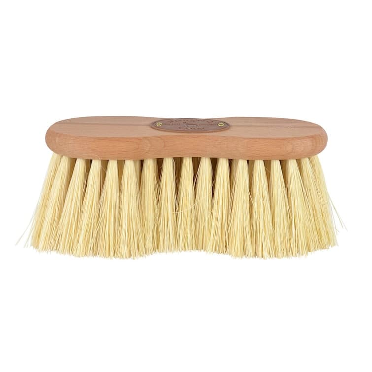 Midjeborste, Borstiq Farm