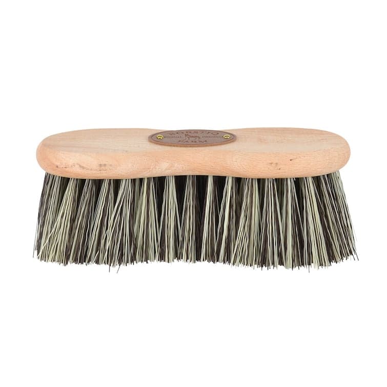 Midjeborste, Borstiq Farm