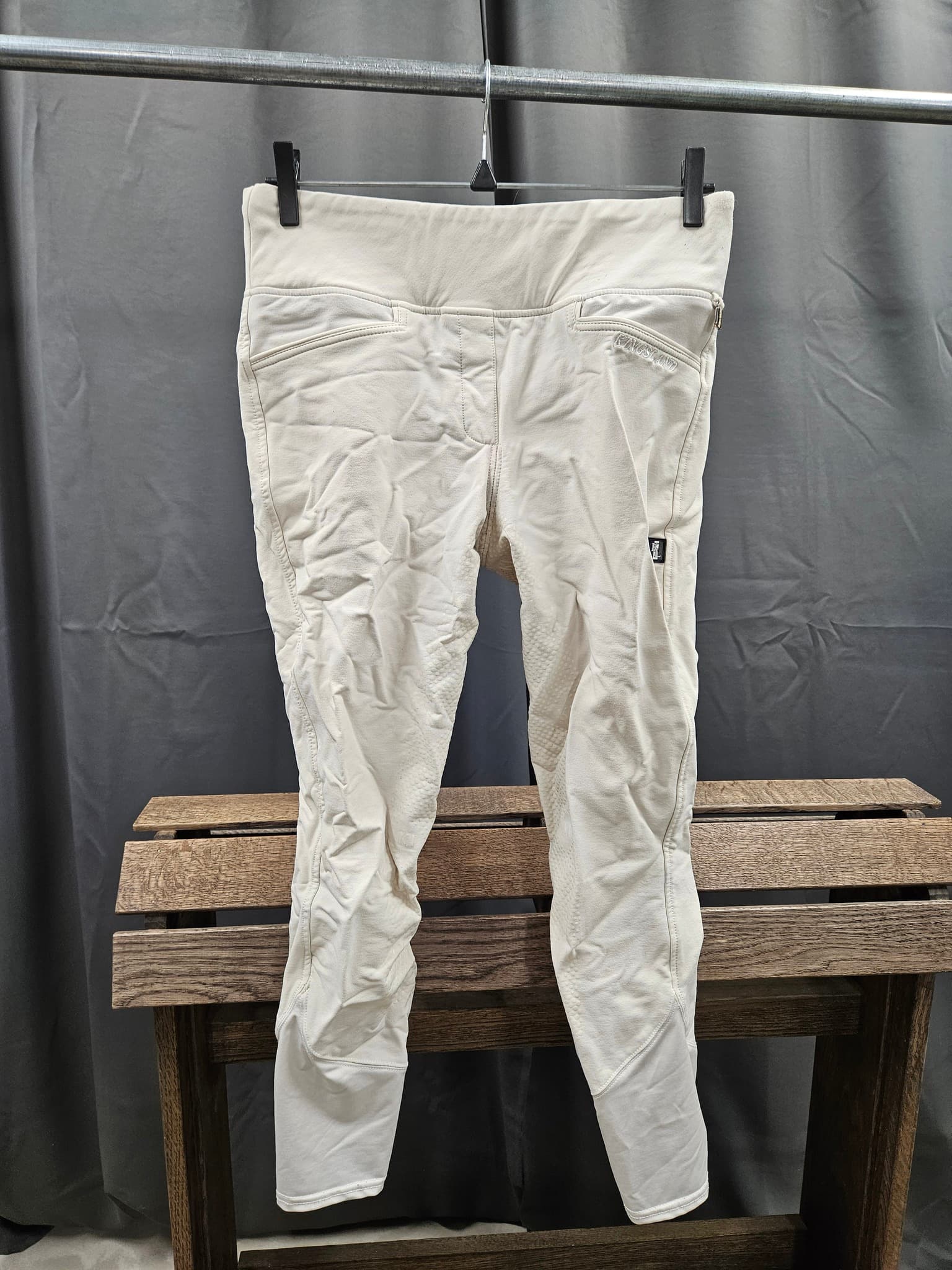 Ridleggings, 42, Kingsland