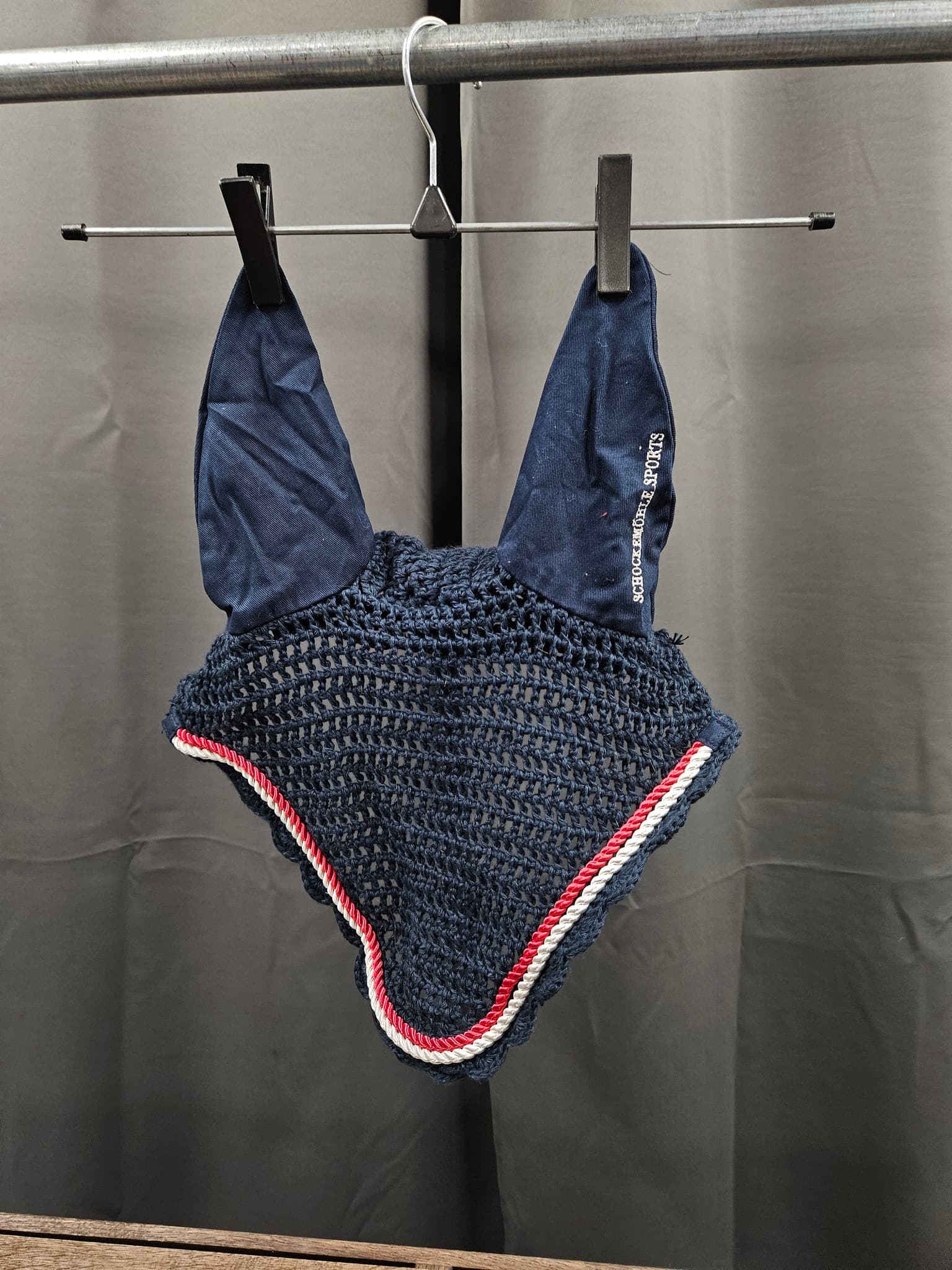 Huva | Full