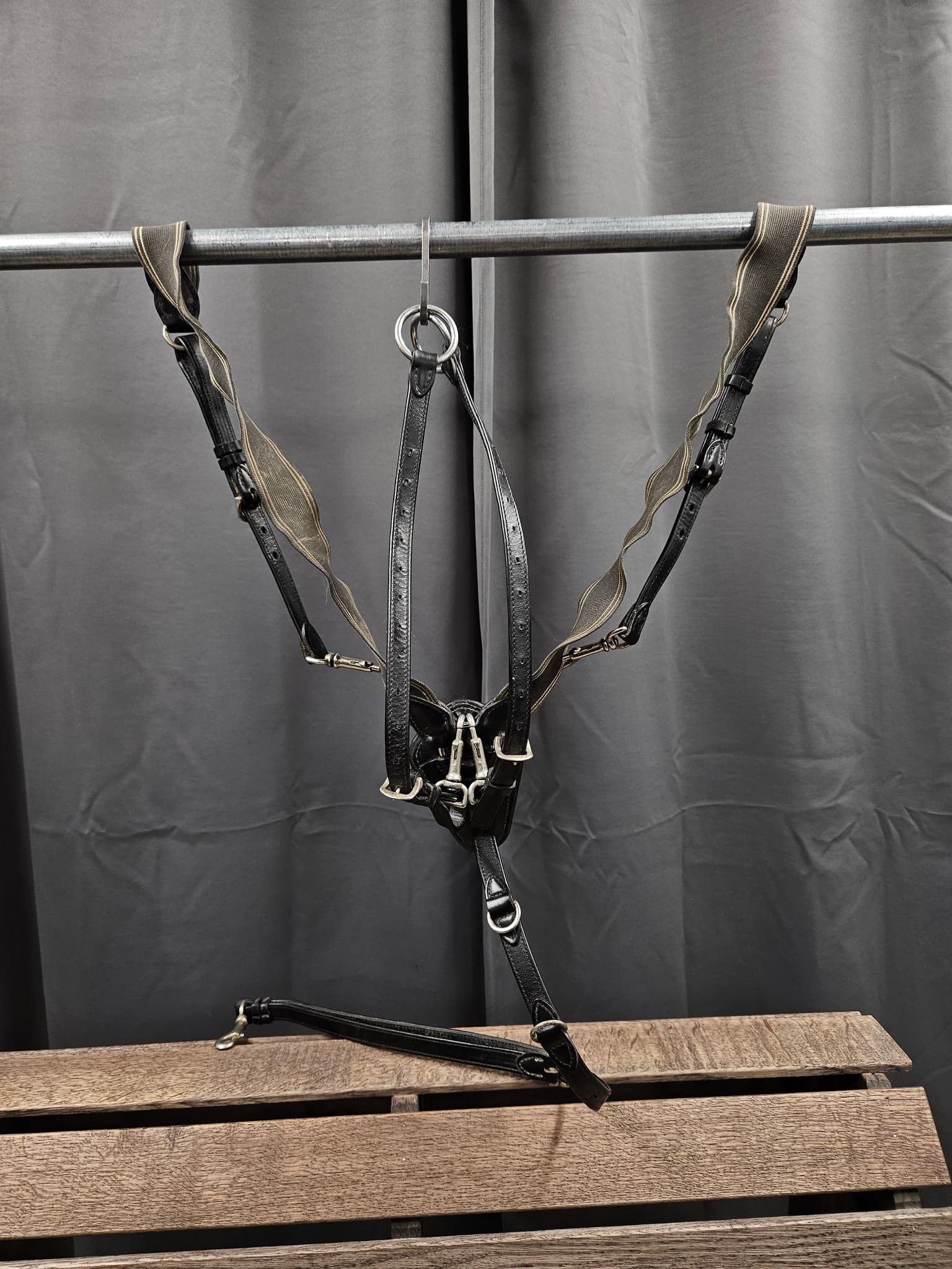 Förbygel, full, Prestige