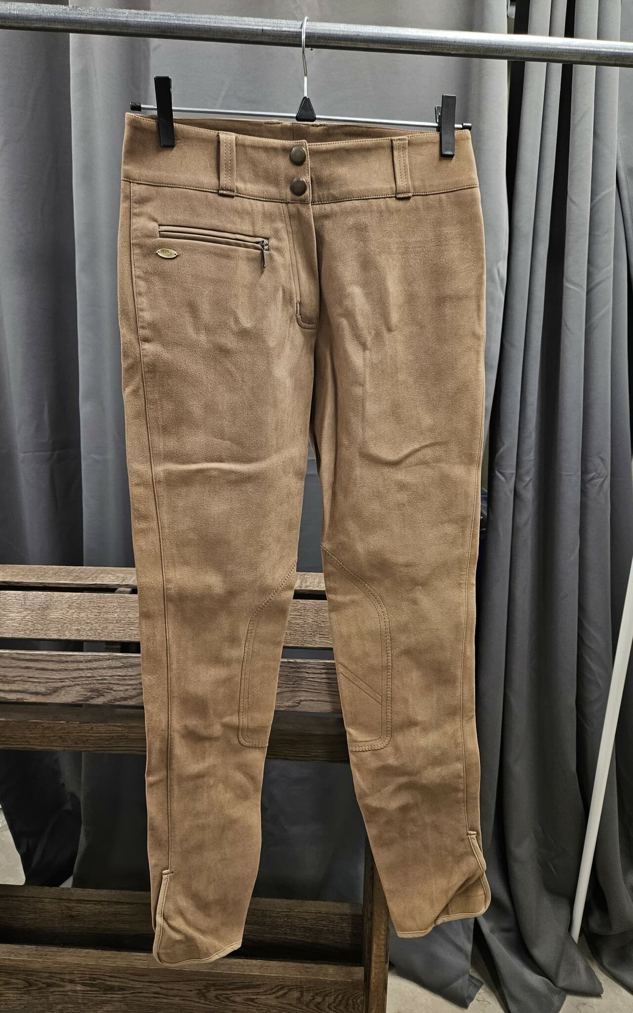 Ridbyxa, 36, Mountain Horse