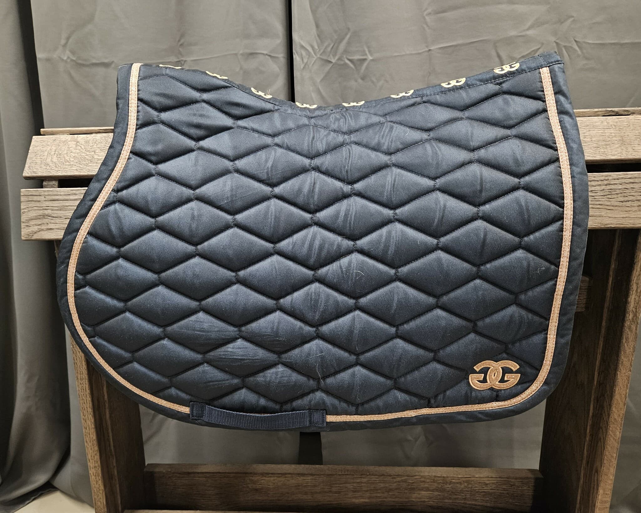 Schabrak, full, Glen Gordon